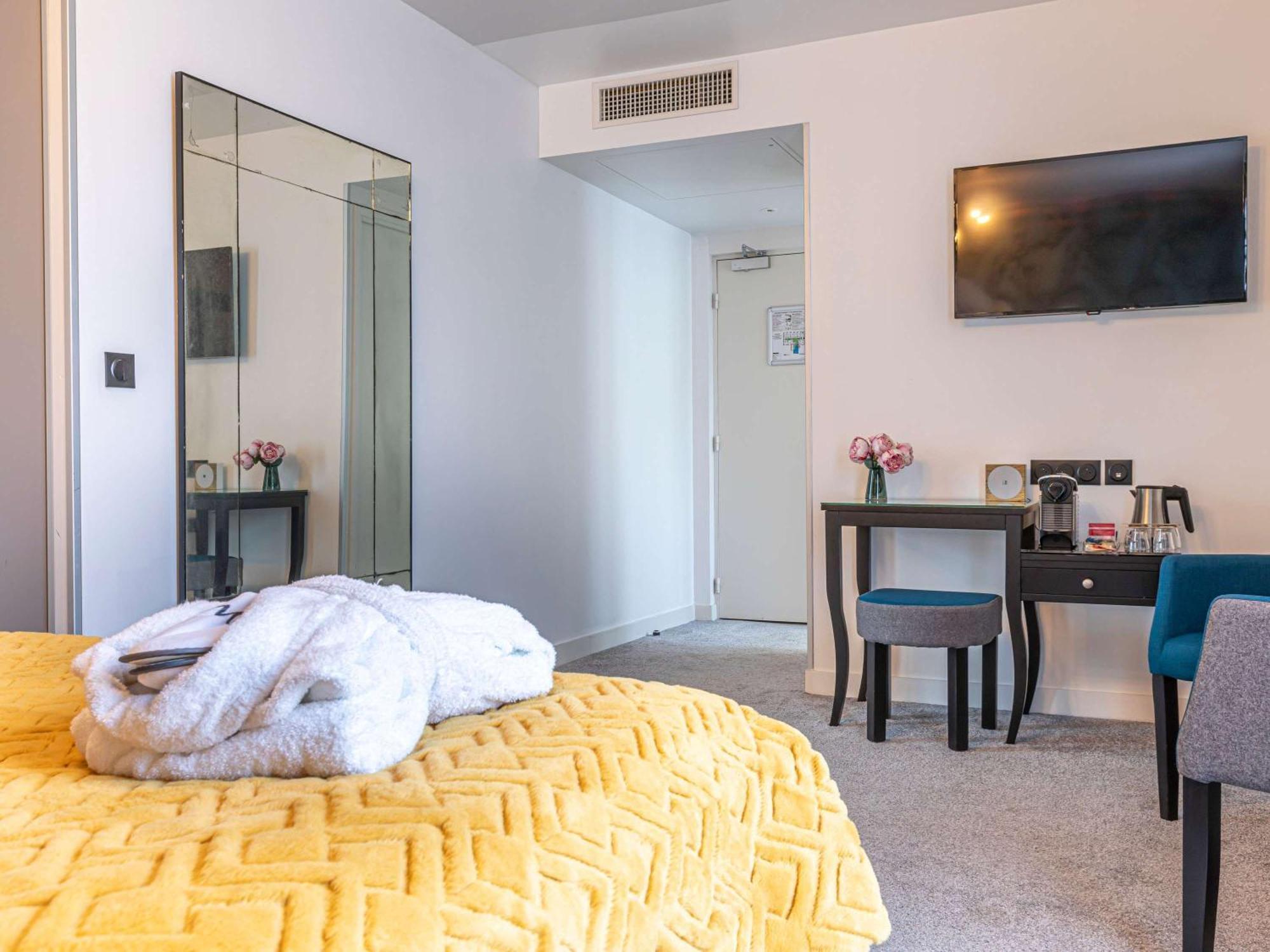 Mercure Paris Saint Cloud Hippodrome Eksteriør bilde