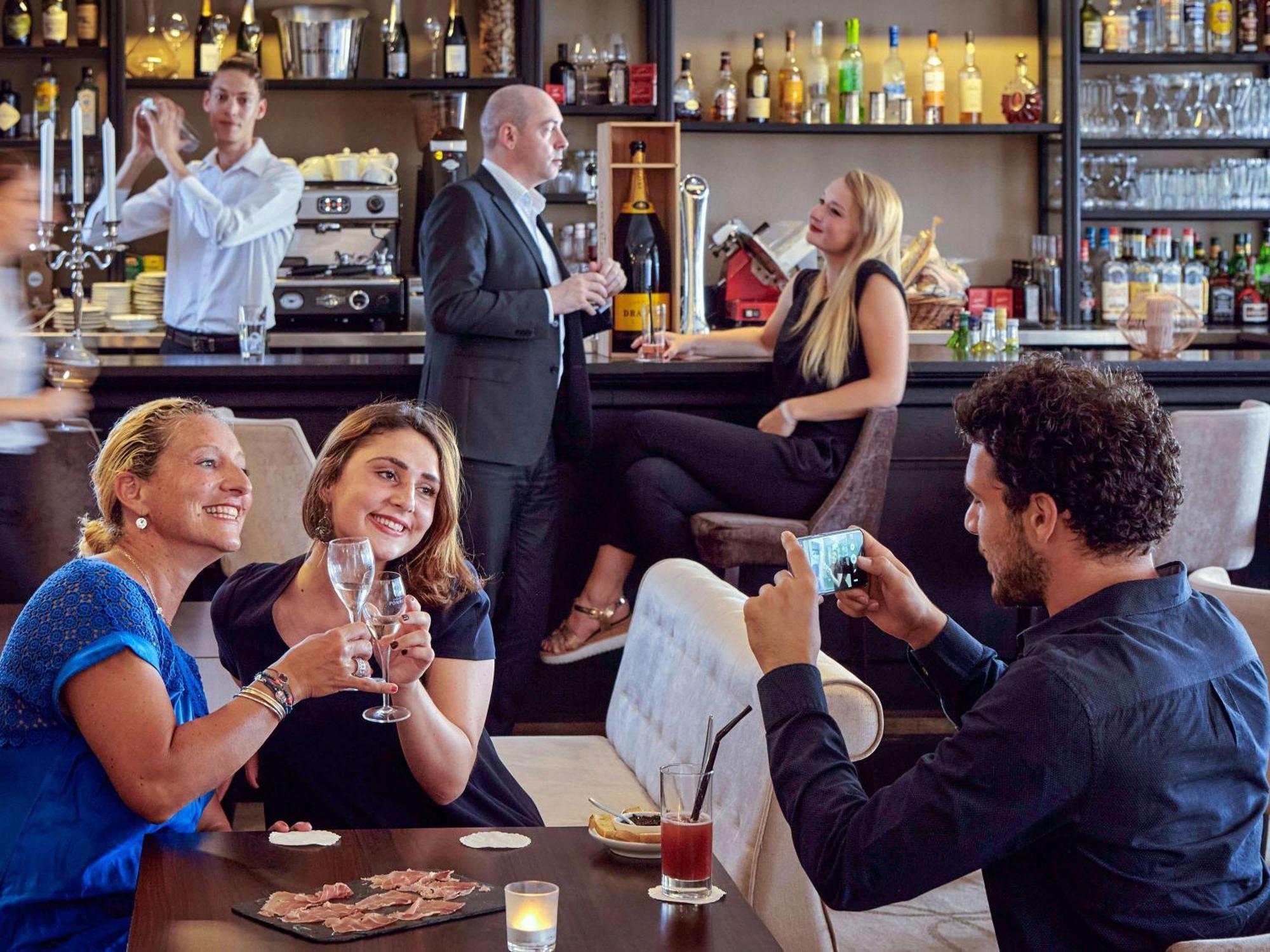 Mercure Paris Saint Cloud Hippodrome Eksteriør bilde